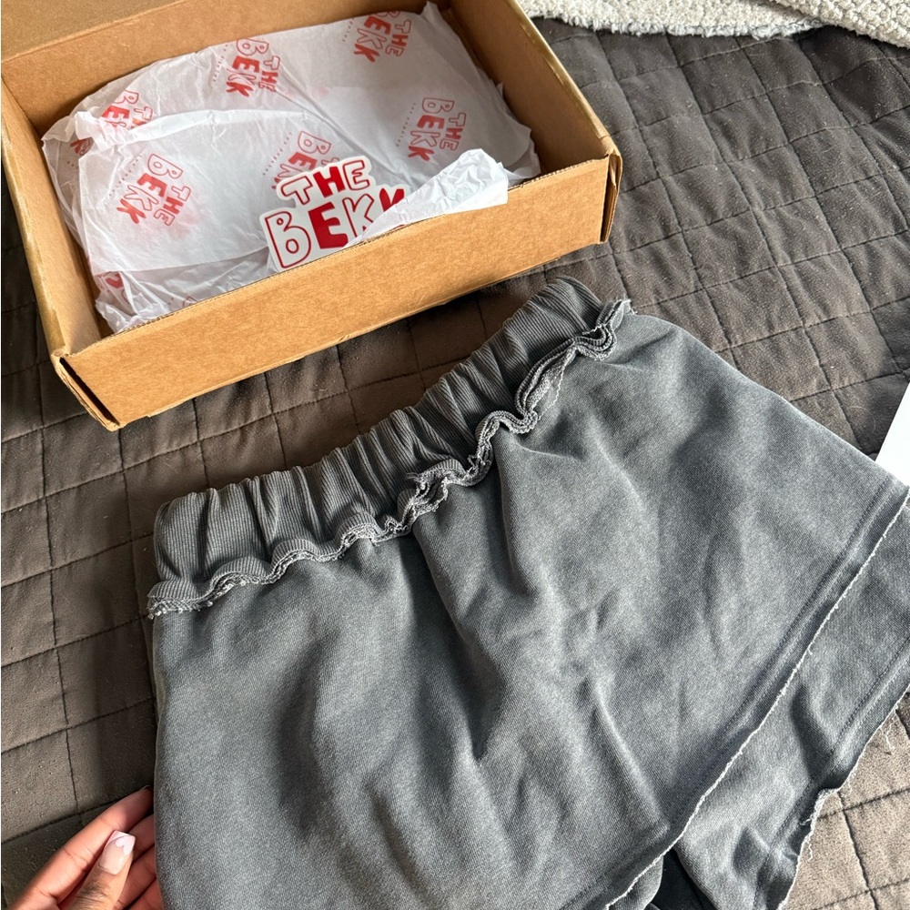 Gray Ruffled Hem Shorts - Picture 2 of 2